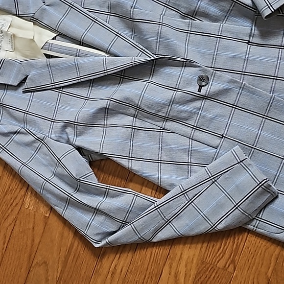 SALE! Treasure & Bond Plaid Blazer - Picture 4 of 8